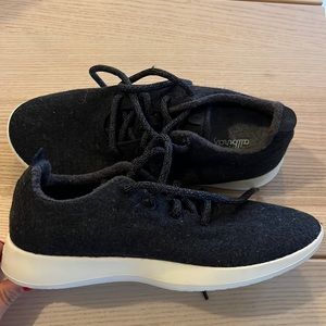 allbirds wool runners, never been worn